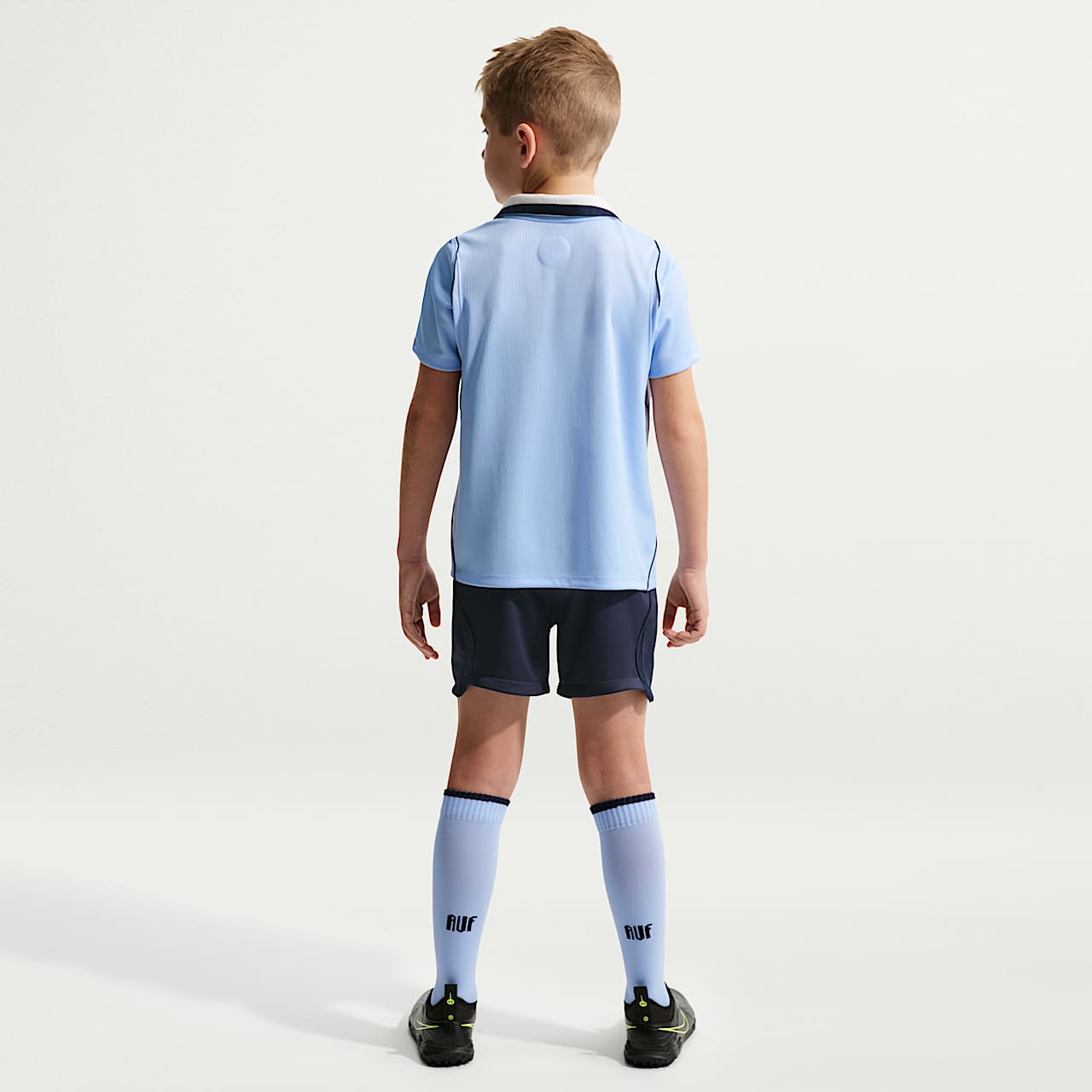 Minikit Niños Local Uruguay 2026